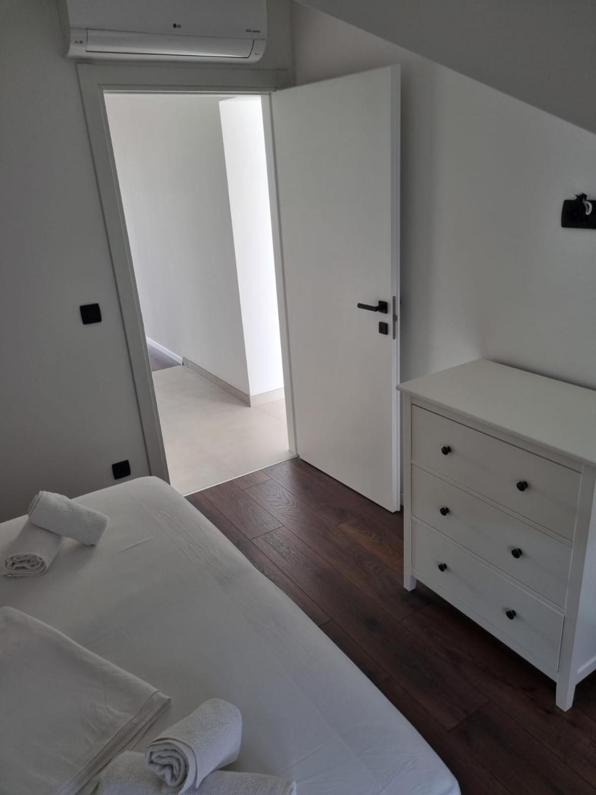 Superior Luka Apartment *