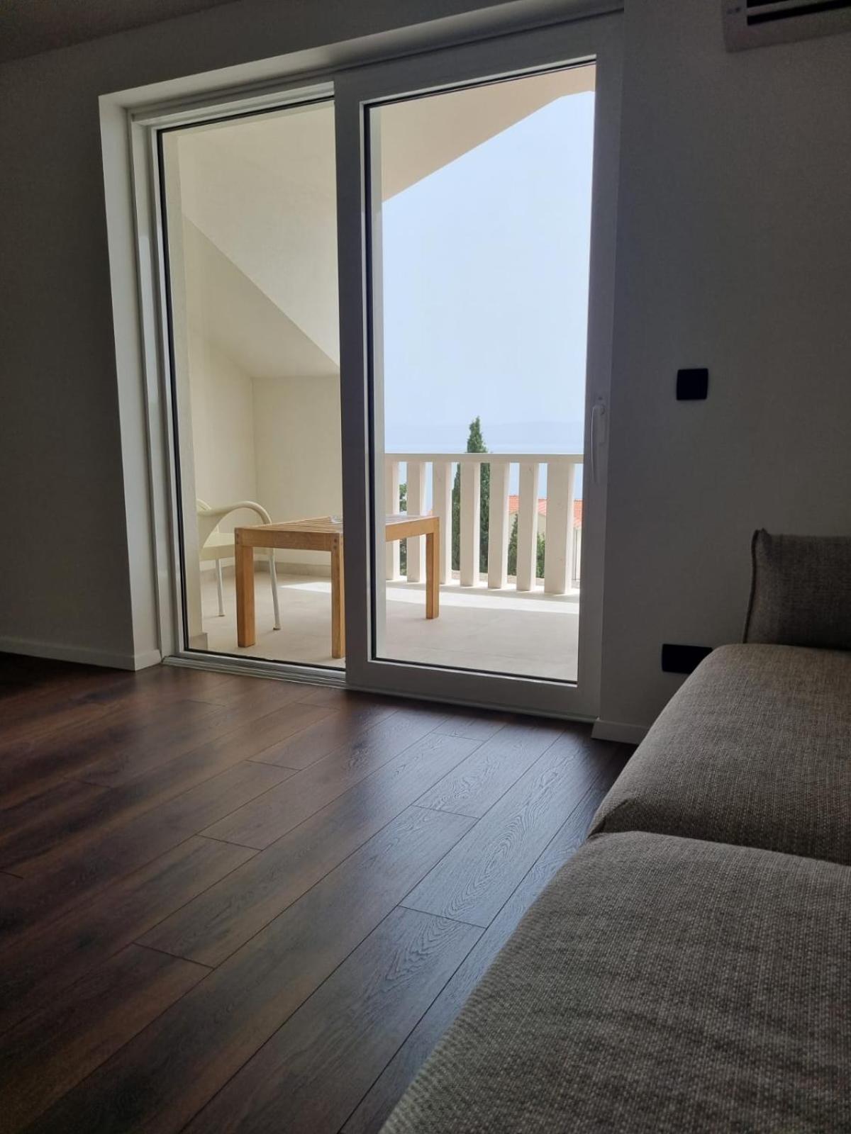 Superior Luka Apartment *